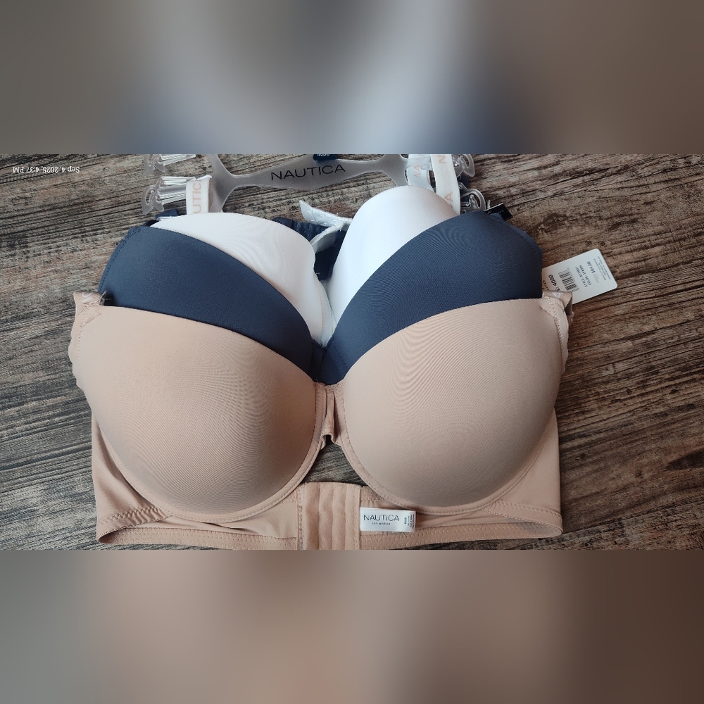 NWT Nautica T-shirt Bra Blue, White,Nude 40 DD